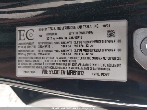 2021 TESLA MODEL 3 — I9