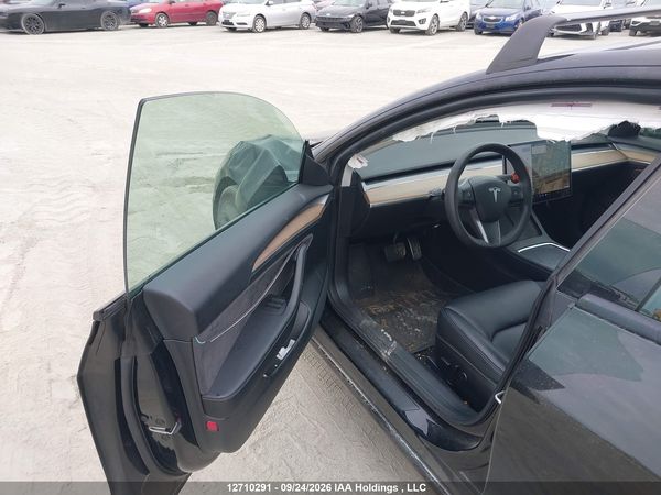 2021 TESLA MODEL 3 — I20