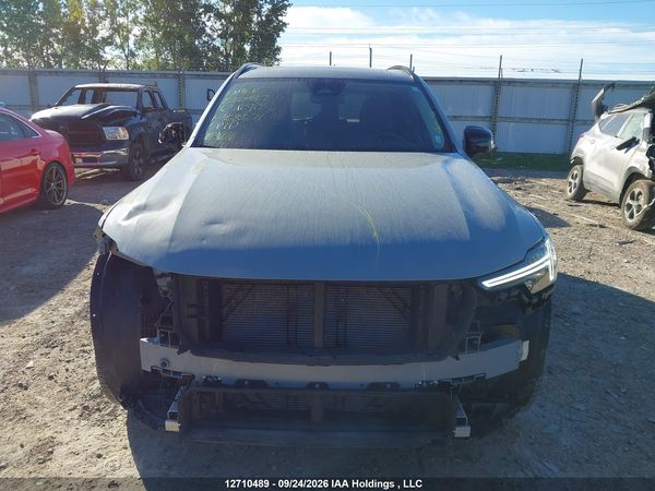2026 VOLVO XC90 PLUS — I13