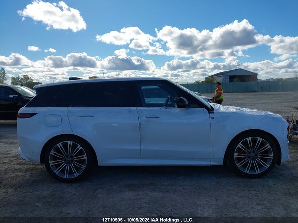2025 LAND ROVER RANGE ROVER SPORT P400 Dynamic SE — I13