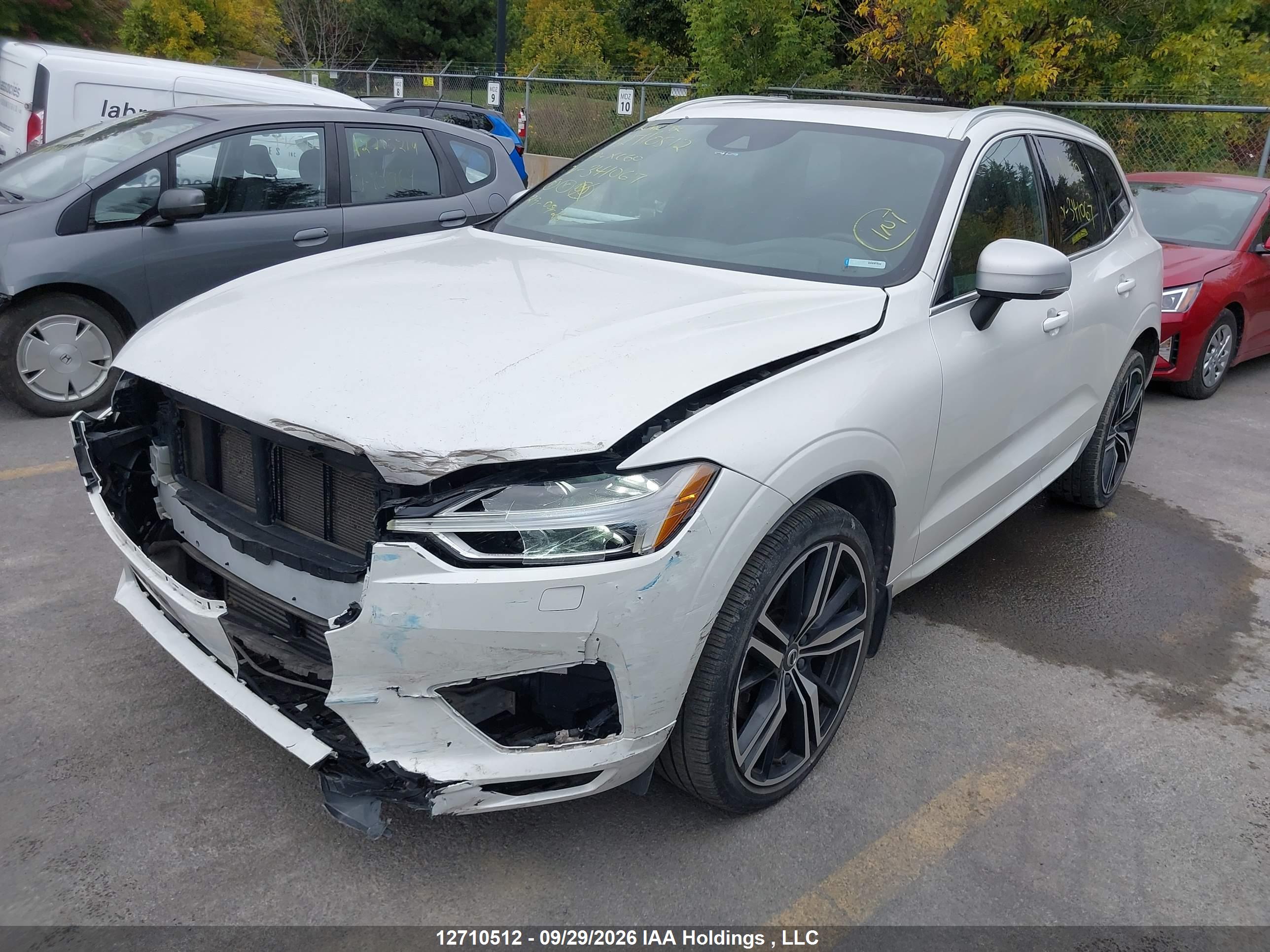 2019 VOLVO XC60 R-DESIGN — I2