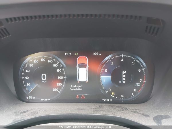 2019 VOLVO XC60 R-DESIGN — I7