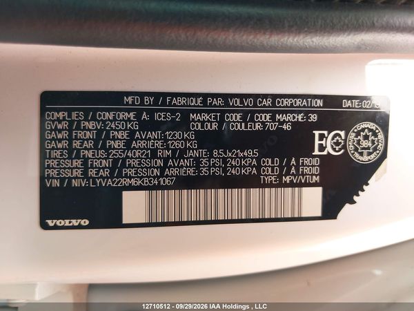 2019 VOLVO XC60 R-DESIGN — I19