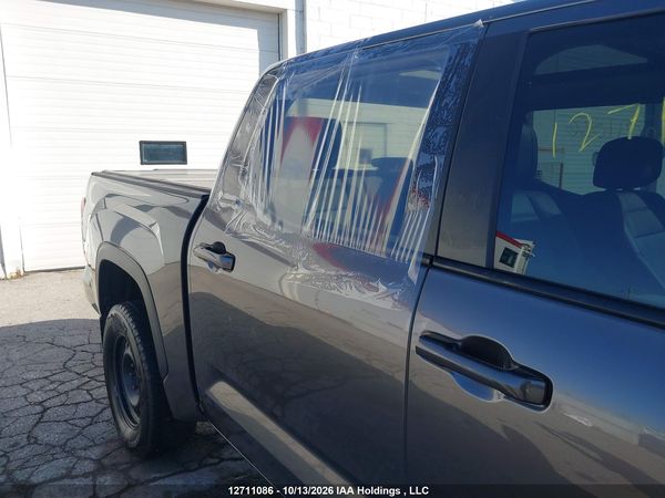 2024 TOYOTA TUNDRA — I20