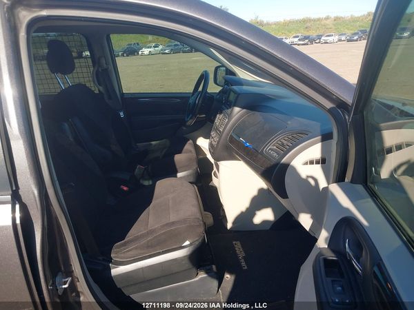 2015 DODGE GRAND CARAVAN SE — I5