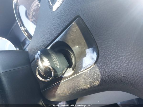 2015 DODGE GRAND CARAVAN SE — I11