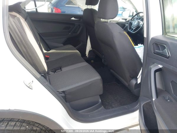 2018 VOLKSWAGEN TIGUAN S — I8