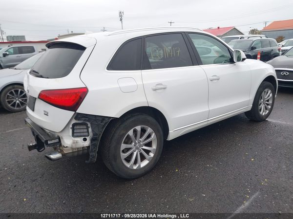 2016 AUDI Q5 quattro Premium Plus — I4