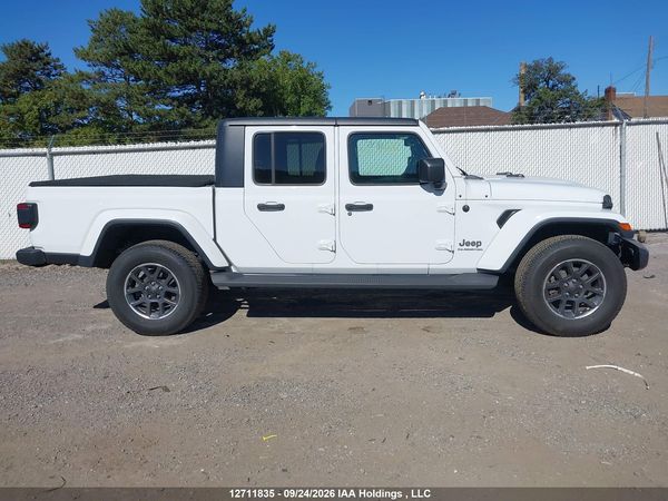 2020 JEEP GLADIATOR OVERLAND — I13