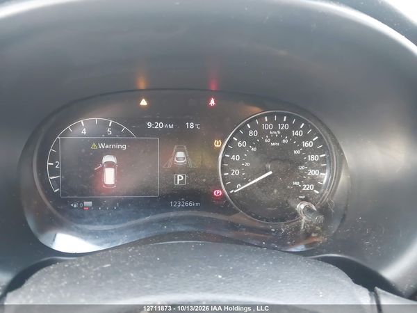 2021 NISSAN KICKS SR — I7