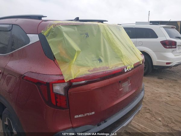 2024 KIA SELTOS EX — I19