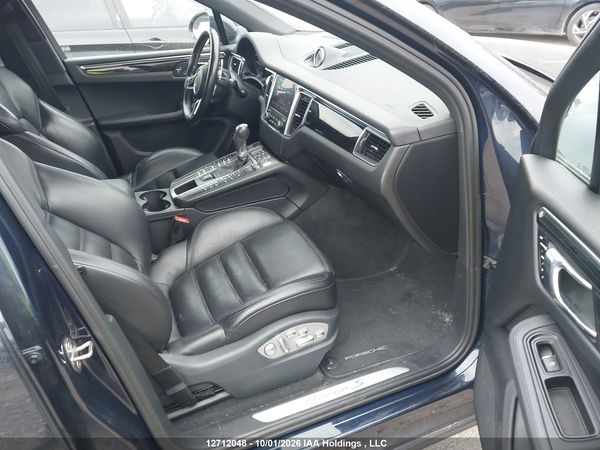 2017 PORSCHE MACAN S — I5
