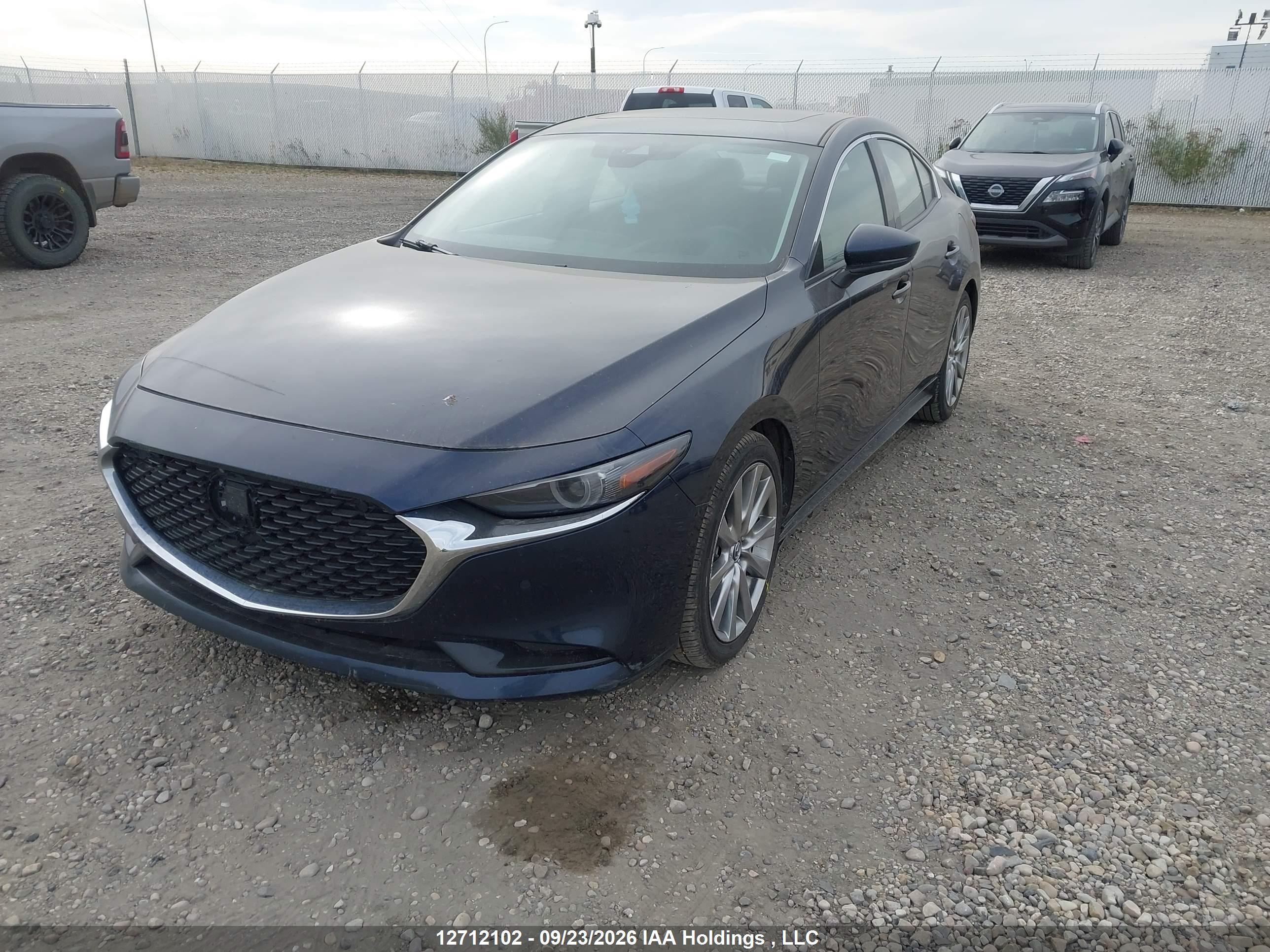 2021 MAZDA 3 PREMIUM — I2