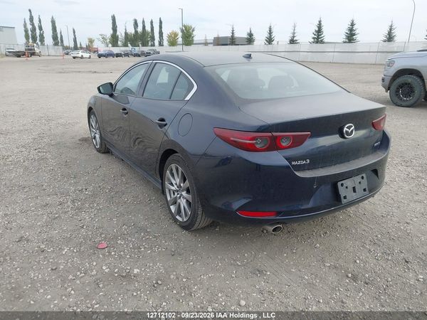 2021 MAZDA 3 PREMIUM — I3