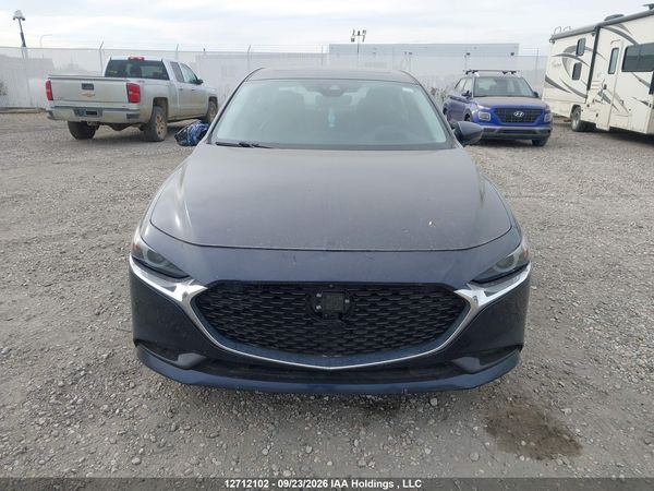 2021 MAZDA 3 PREMIUM — I11
