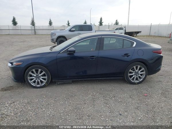 2021 MAZDA 3 PREMIUM — I13