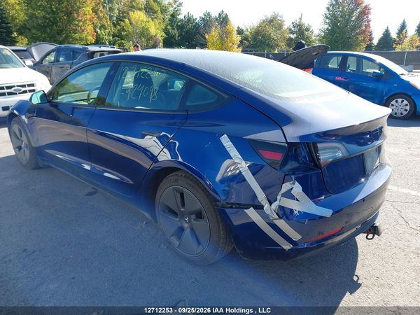 2021 TESLA MODEL 3 — I3