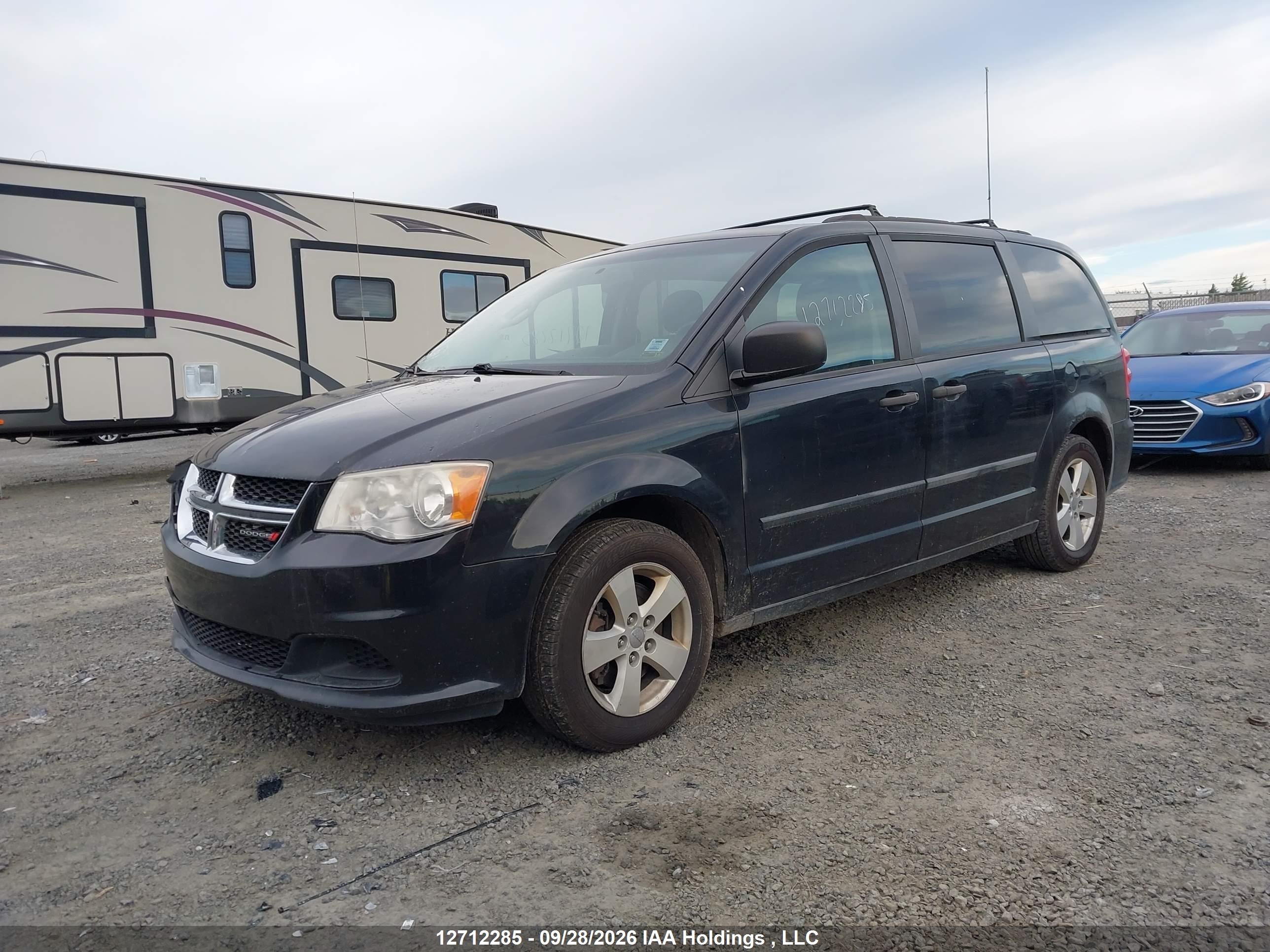 2014 DODGE GRAND CARAVAN SE/SXT — I2