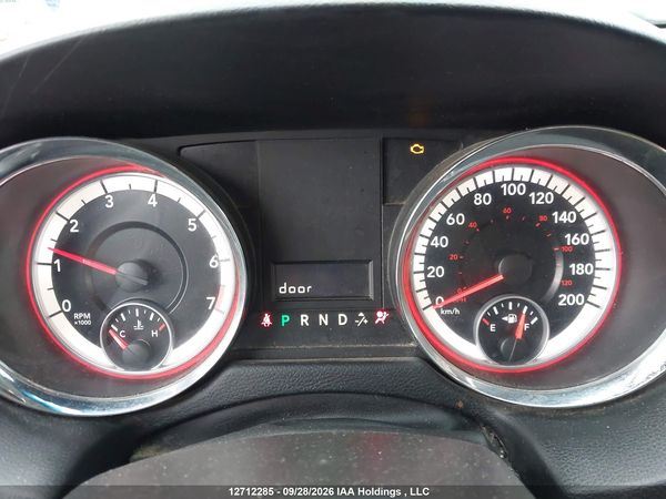 2014 DODGE GRAND CARAVAN SE/SXT — I7