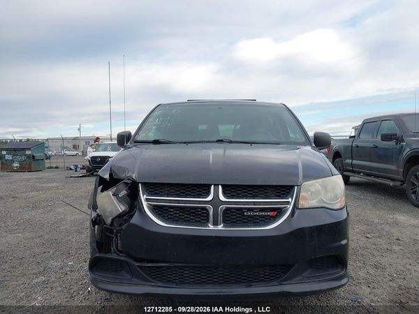 2014 DODGE GRAND CARAVAN SE/SXT — I13