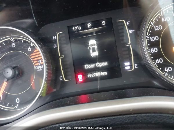 2016 JEEP CHEROKEE SPORT — I16