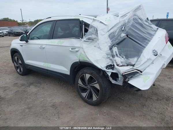 2024 VOLKSWAGEN TAOS 4Motion SEL — I3