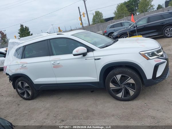 2024 VOLKSWAGEN TAOS 4Motion SEL — I13