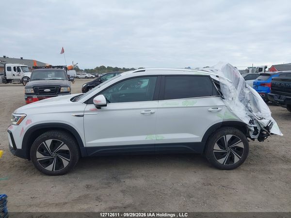 2024 VOLKSWAGEN TAOS 4Motion SEL — I14