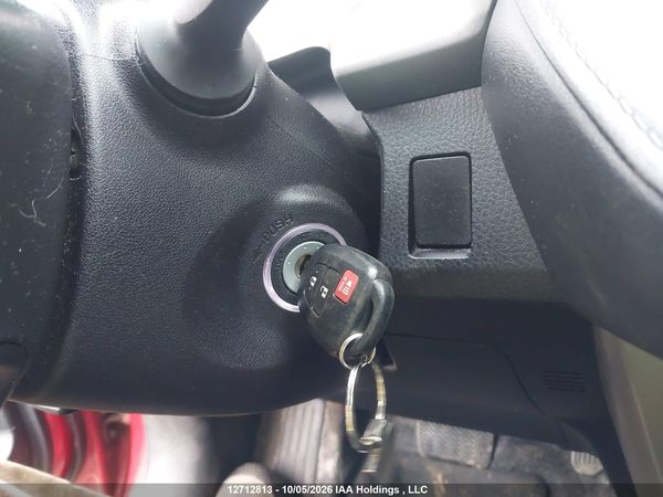 2016 TOYOTA RAV4 LE — I11