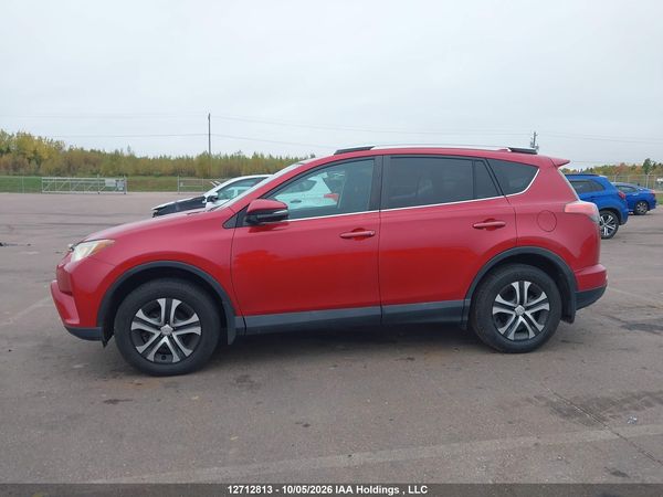 2016 TOYOTA RAV4 LE — I14