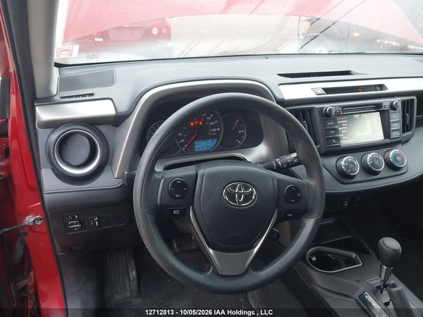 2016 TOYOTA RAV4 LE — I20