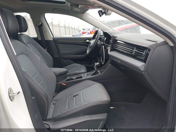 2025 VOLKSWAGEN JETTA SEL — I5