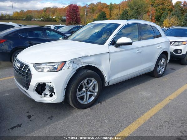 2023 AUDI Q5 quattro Premium — I2