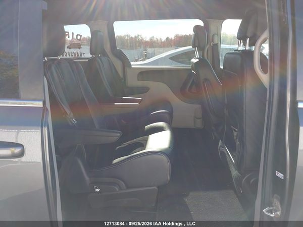 2017 DODGE GRAND CARAVAN CVP/SXT — I8