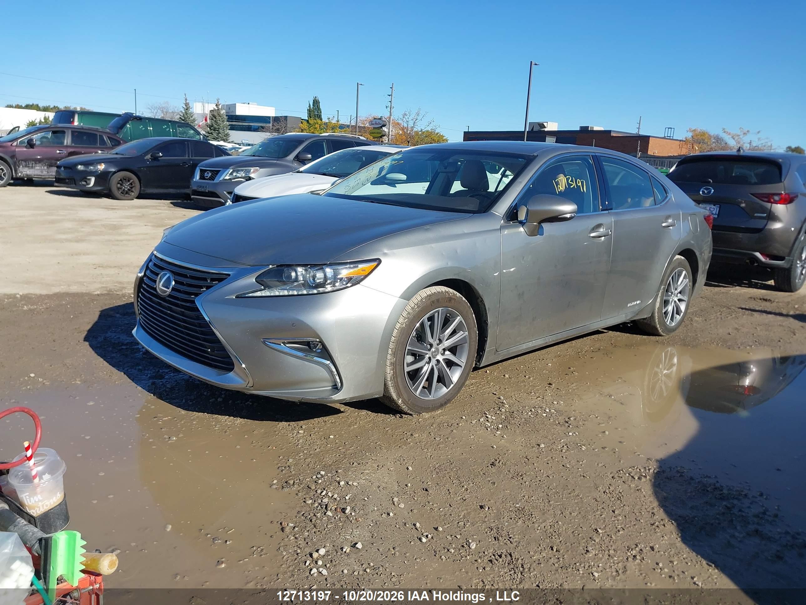 2016 LEXUS ES 300H — I2