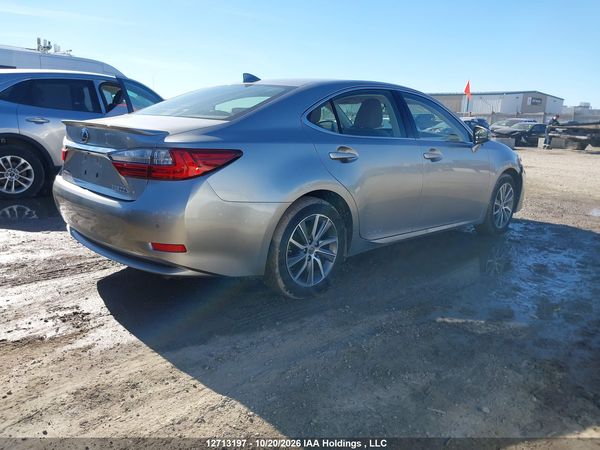 2016 LEXUS ES 300H — I4