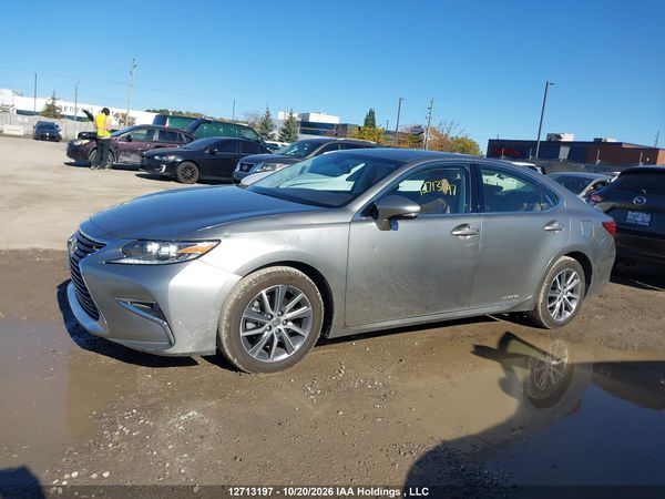 2016 LEXUS ES 300H — I14