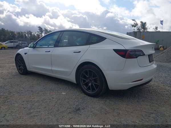 2021 TESLA MODEL 3 — I3