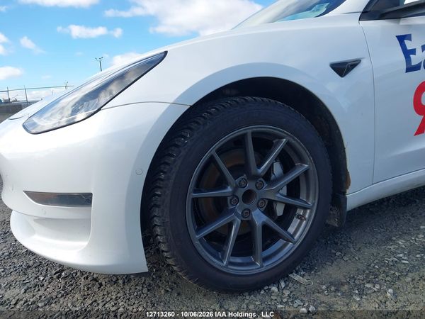 2021 TESLA MODEL 3 — I20