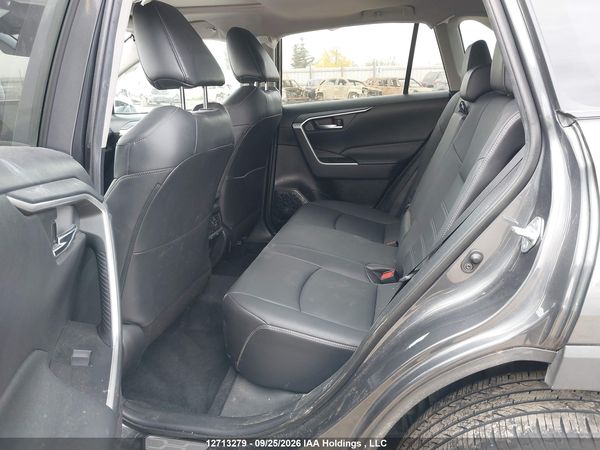 2020 TOYOTA RAV4 XLE/XLE PREMIUM — I8