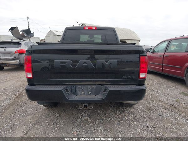 2022 RAM 1500 CLASSIC TRADESMAN — I16