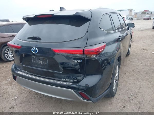 2020 TOYOTA HIGHLANDER HYBRID PLATINUM — I4