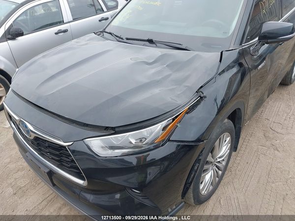 2020 TOYOTA HIGHLANDER HYBRID PLATINUM — I6