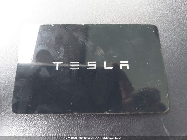 2021 TESLA MODEL 3 — I11