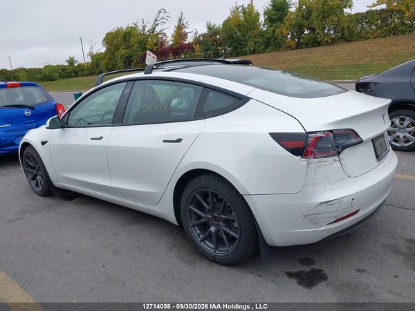 2021 TESLA MODEL 3 — I14