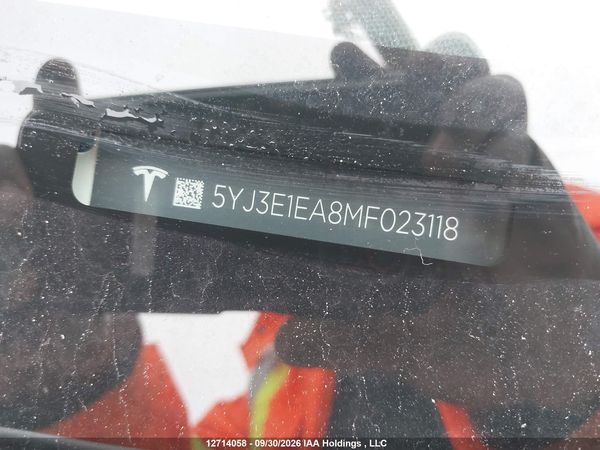 2021 TESLA MODEL 3 — I19