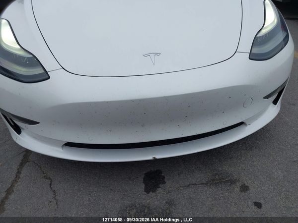 2021 TESLA MODEL 3 — I21