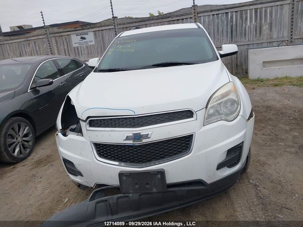 2015 CHEVROLET EQUINOX LT — I12
