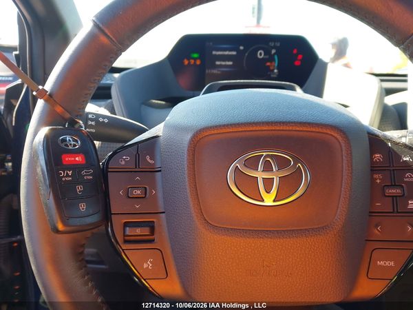 2025 TOYOTA BZ4X XLE — I11