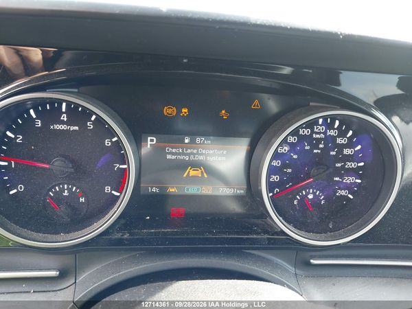 2024 KIA CARNIVAL EX — I7